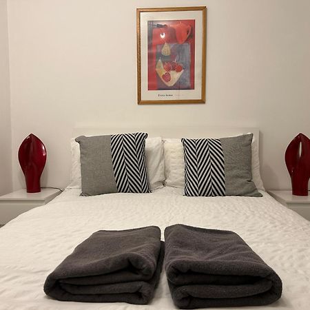 Lovely Serviced Apartment, Free Parking, Oxford Ngoại thất bức ảnh
