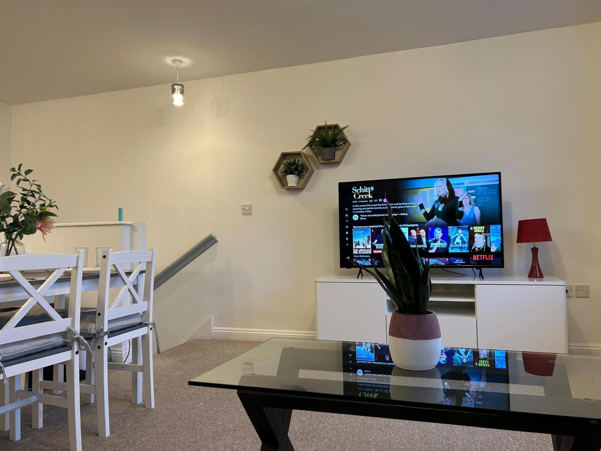 Lovely Serviced Apartment, Free Parking, Oxford Ngoại thất bức ảnh